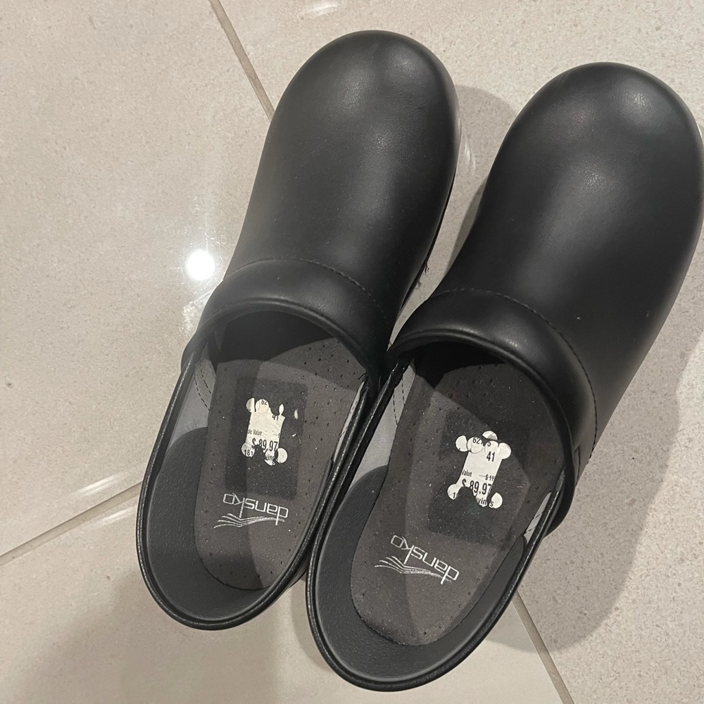 Black Dansko clogs